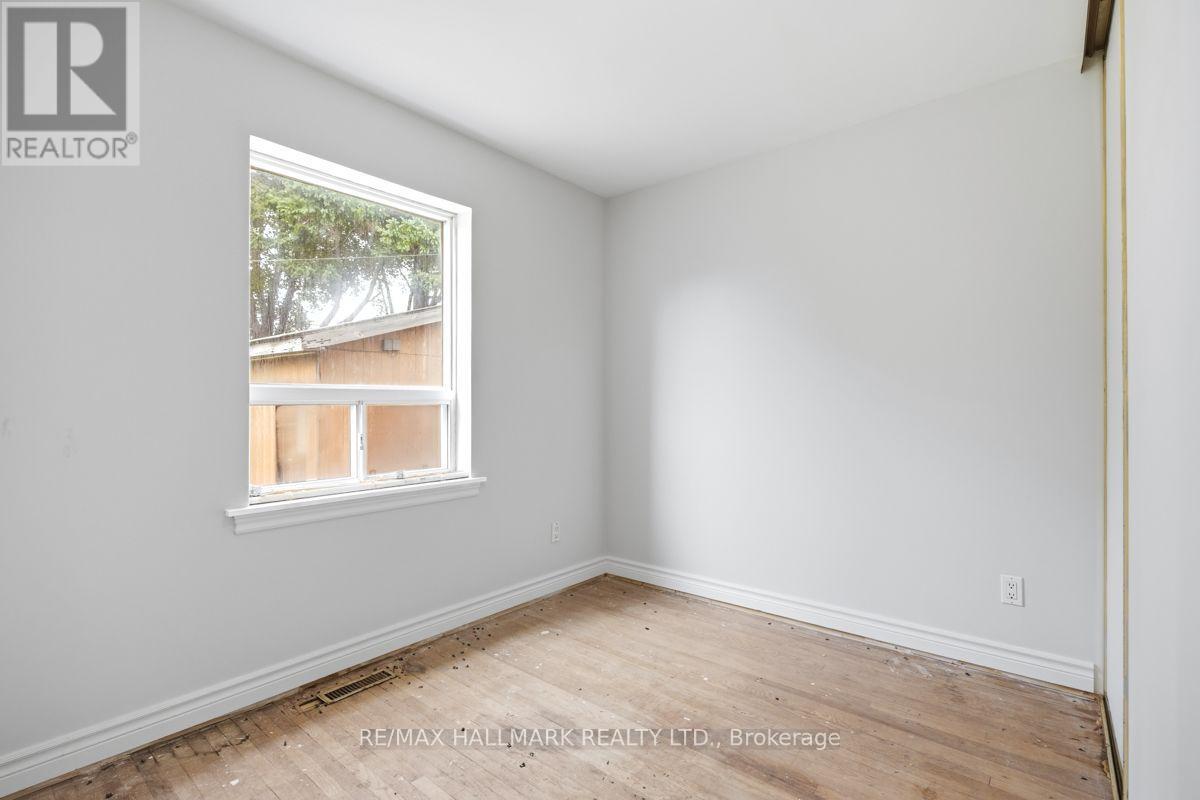 4 Bergen Road, Toronto, Ontario  M1P 1R9 - Photo 14 - E13758322
