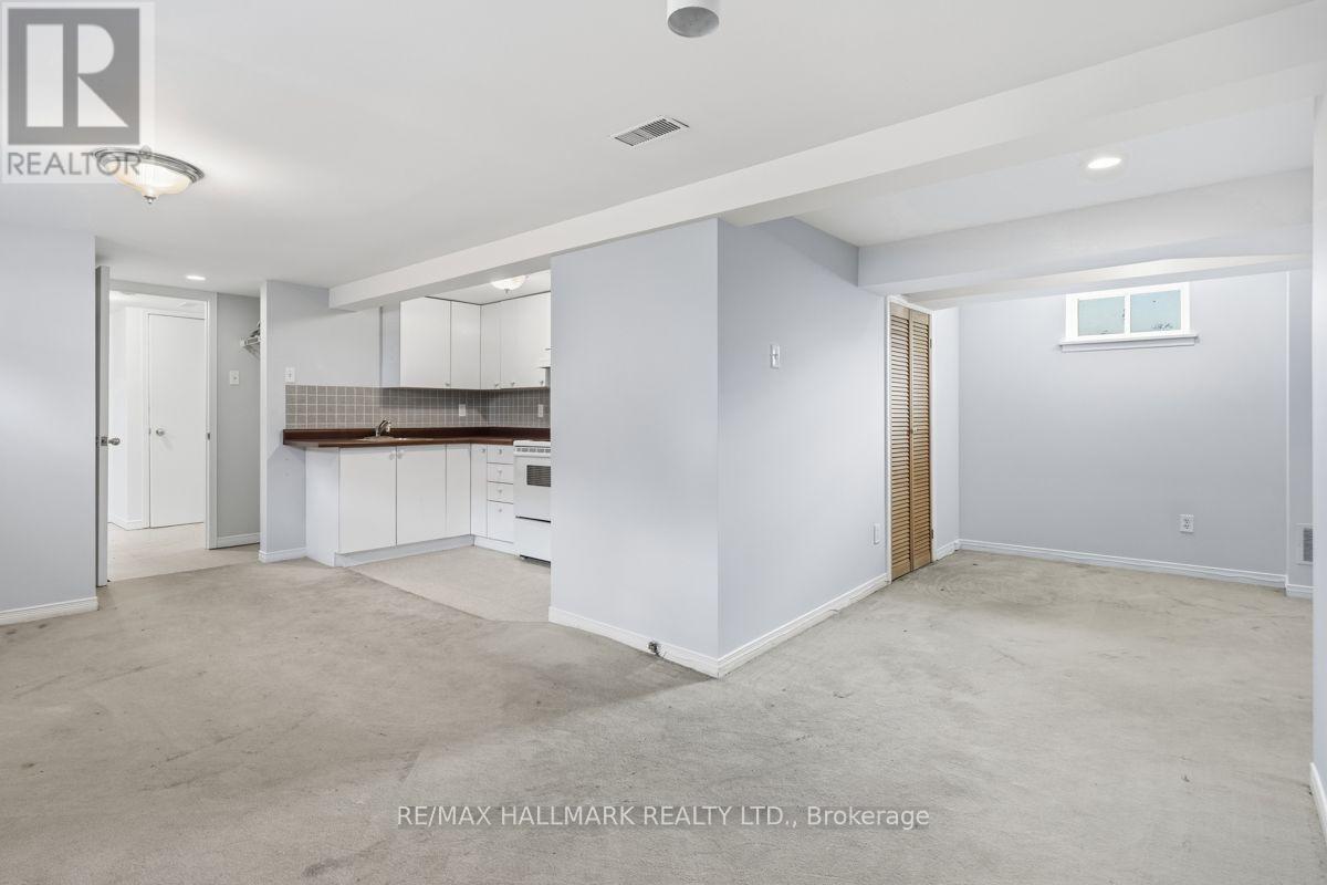 4 Bergen Road, Toronto, Ontario  M1P 1R9 - Photo 19 - E13758322