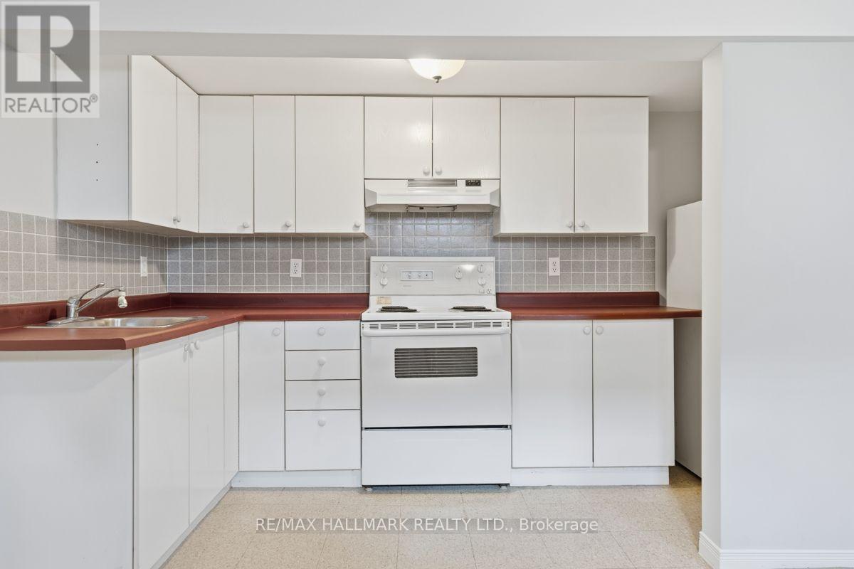 4 Bergen Road, Toronto, Ontario  M1P 1R9 - Photo 20 - E13758322