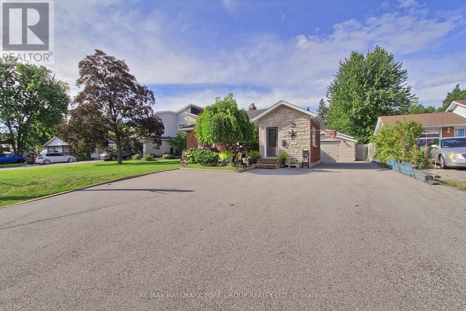 14 Bowers Road, East Gwillimbury, Ontario  L9N 1J2 - Photo 2 - N13758282