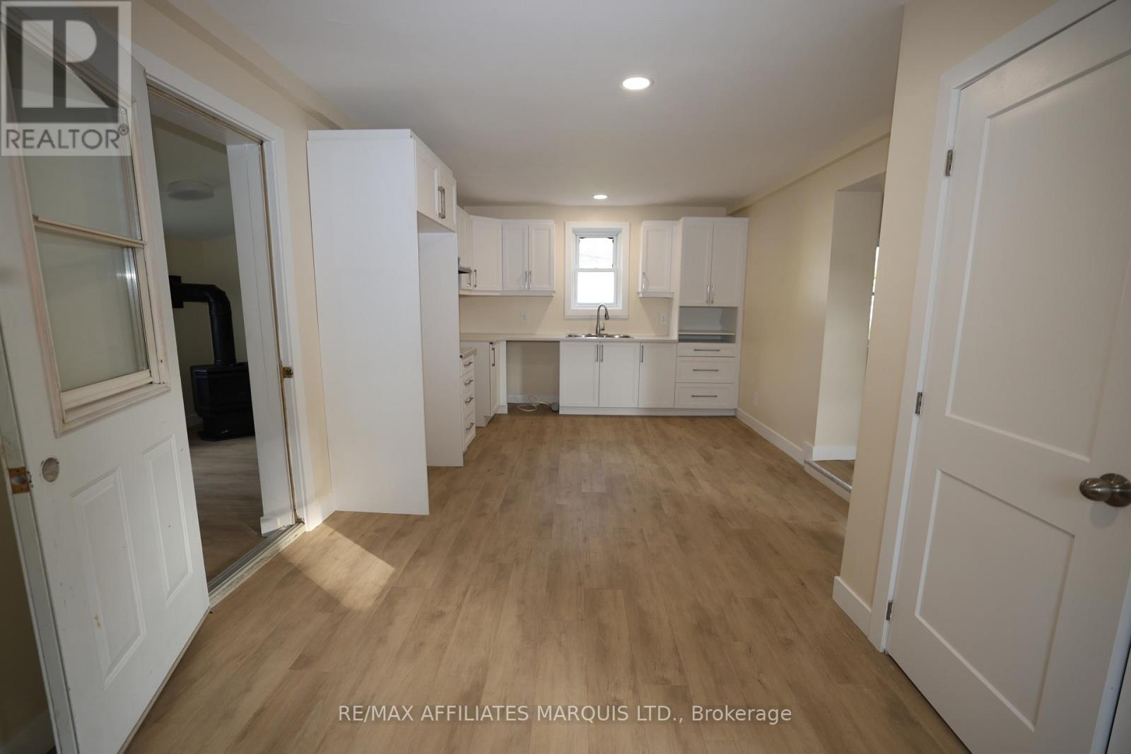 56 Marlborough Street, North Glengarry, Ontario  K0C 1T0 - Photo 9 - X13758284