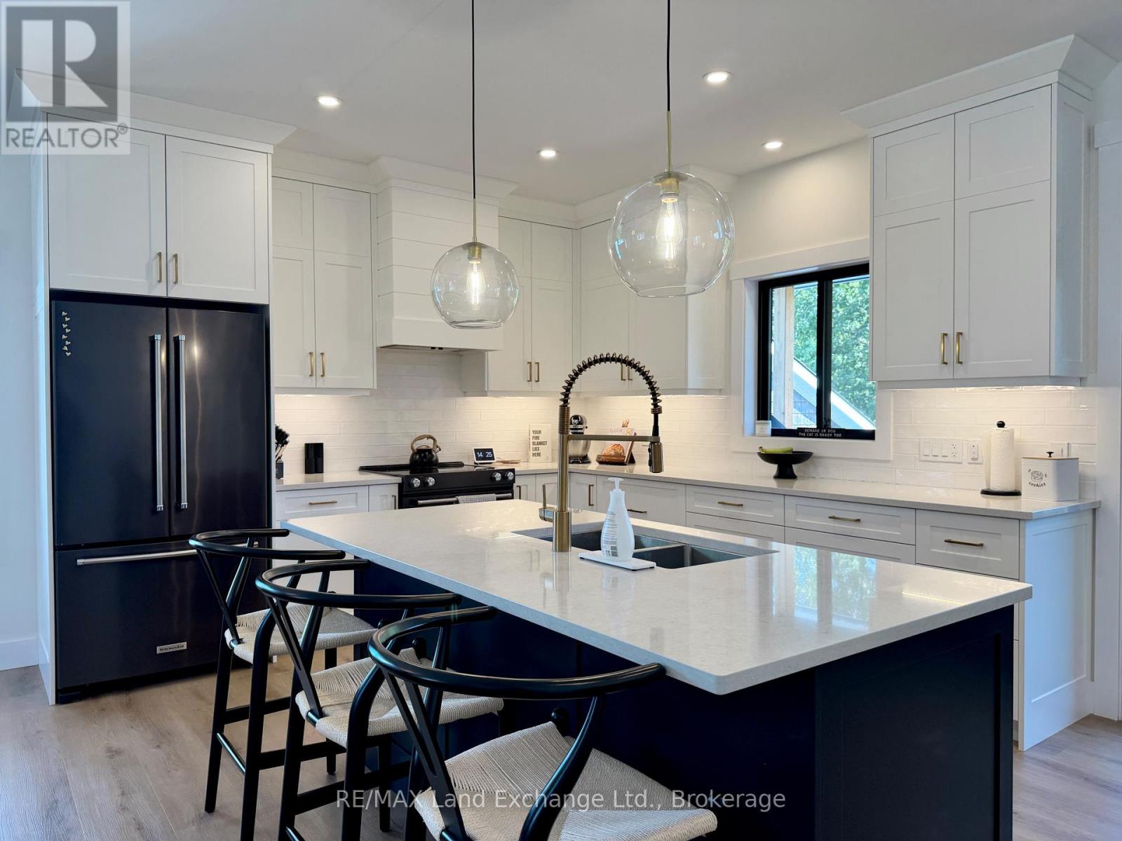 222 Emerald Drive, Saugeen Shores, Ontario  N0H 2L0 - Photo 10 - X13758340