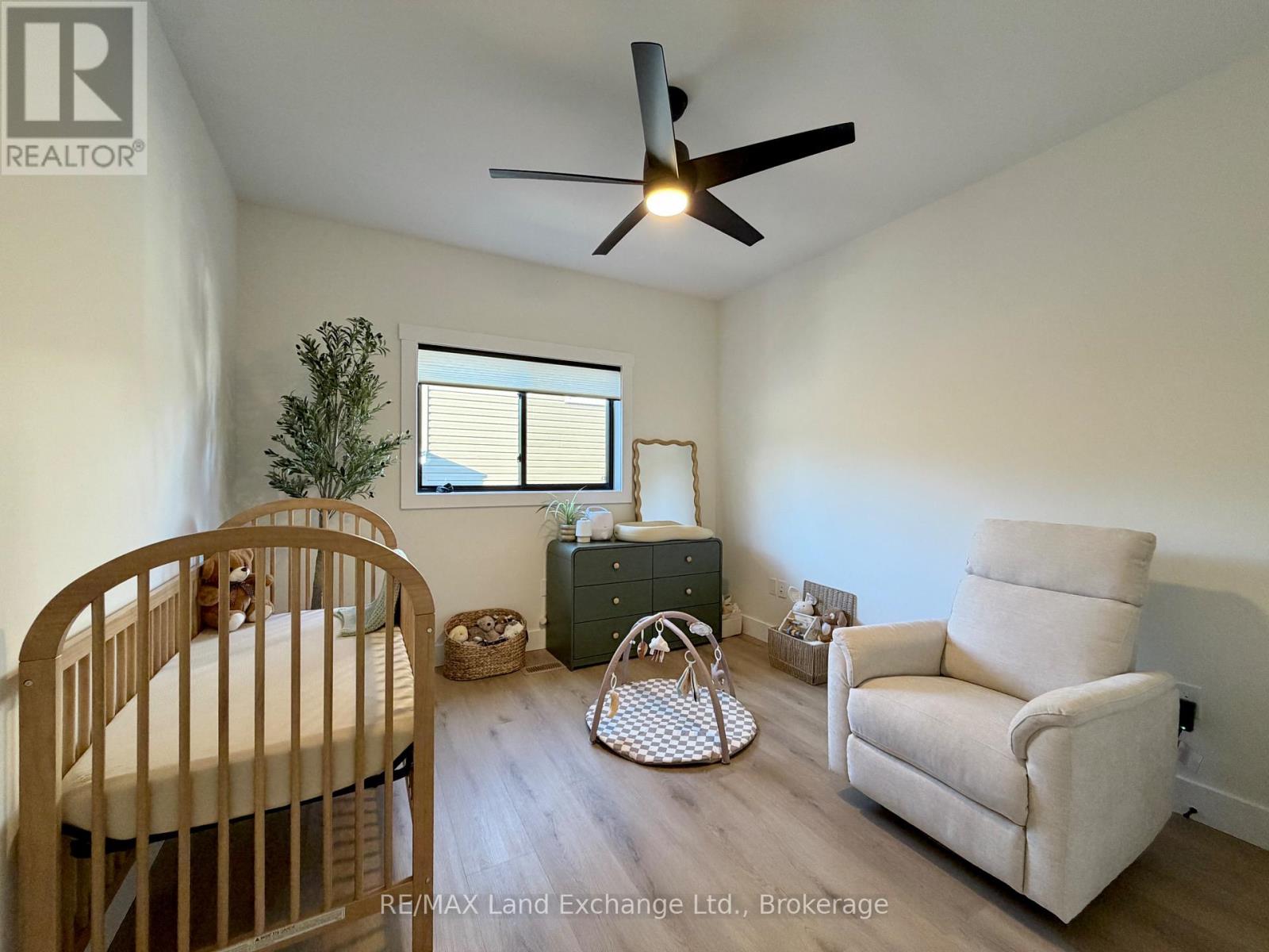 222 Emerald Drive, Saugeen Shores, Ontario  N0H 2L0 - Photo 21 - X13758340