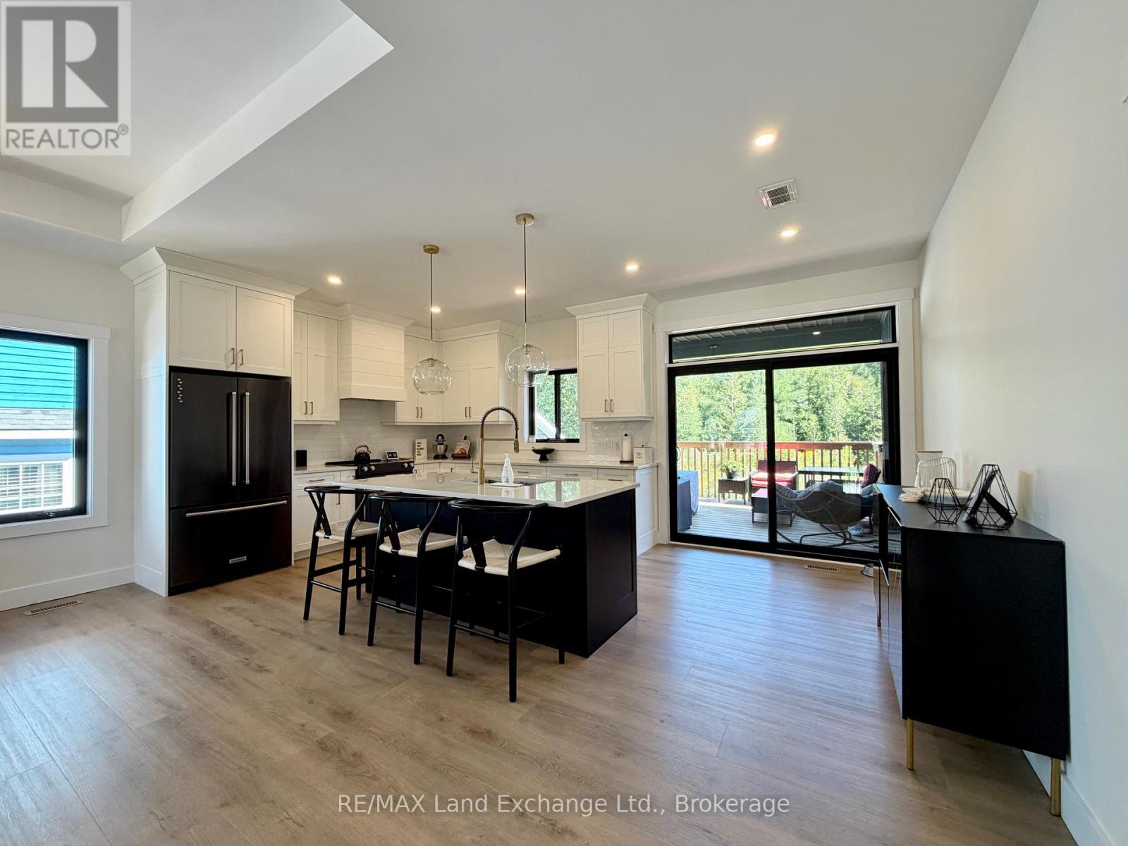 222 Emerald Drive, Saugeen Shores, Ontario  N0H 2L0 - Photo 9 - X13758340