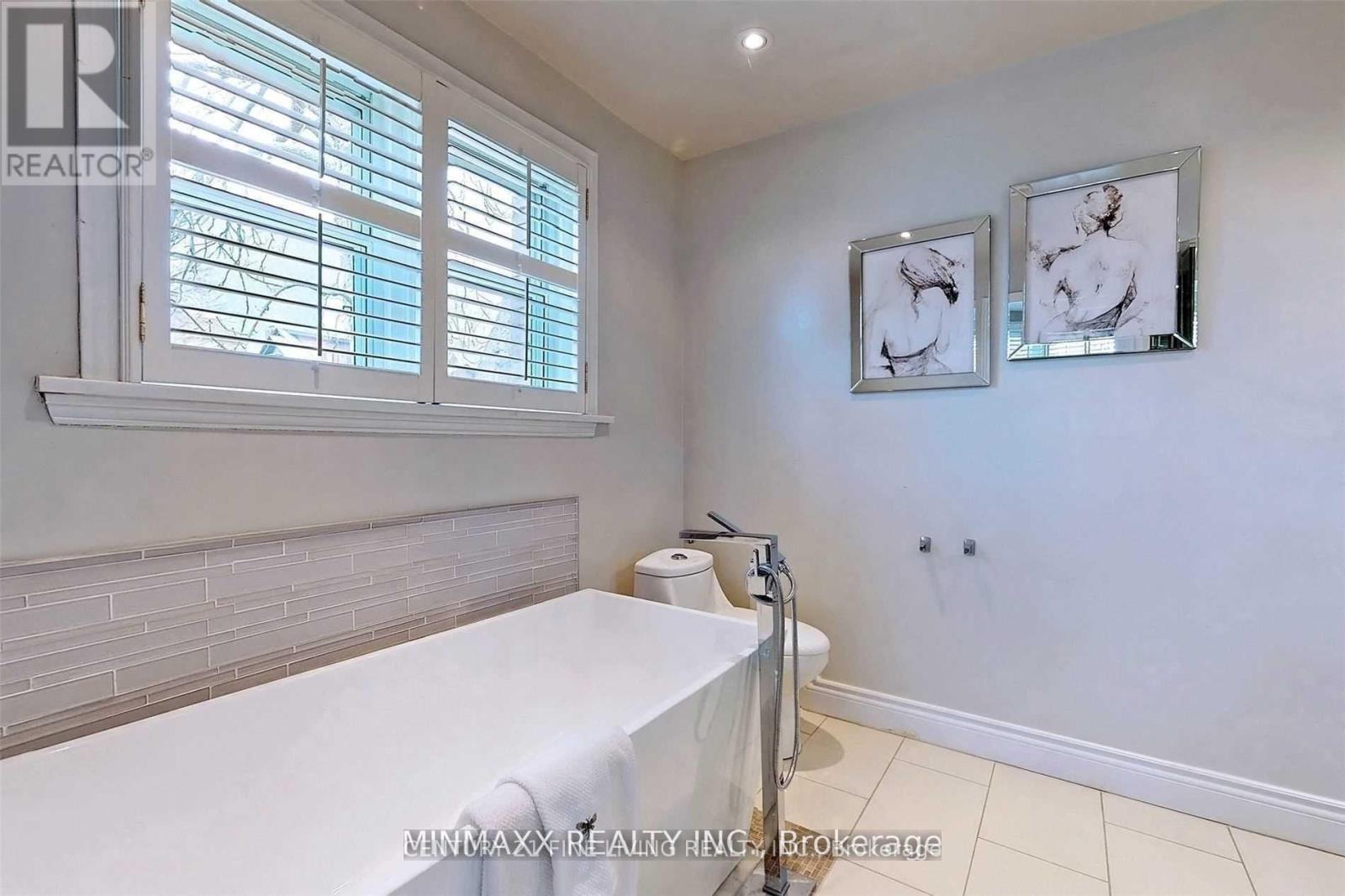74 Dale Avenue, Toronto, Ontario  M4W 1K9 - Photo 18 - C13734216