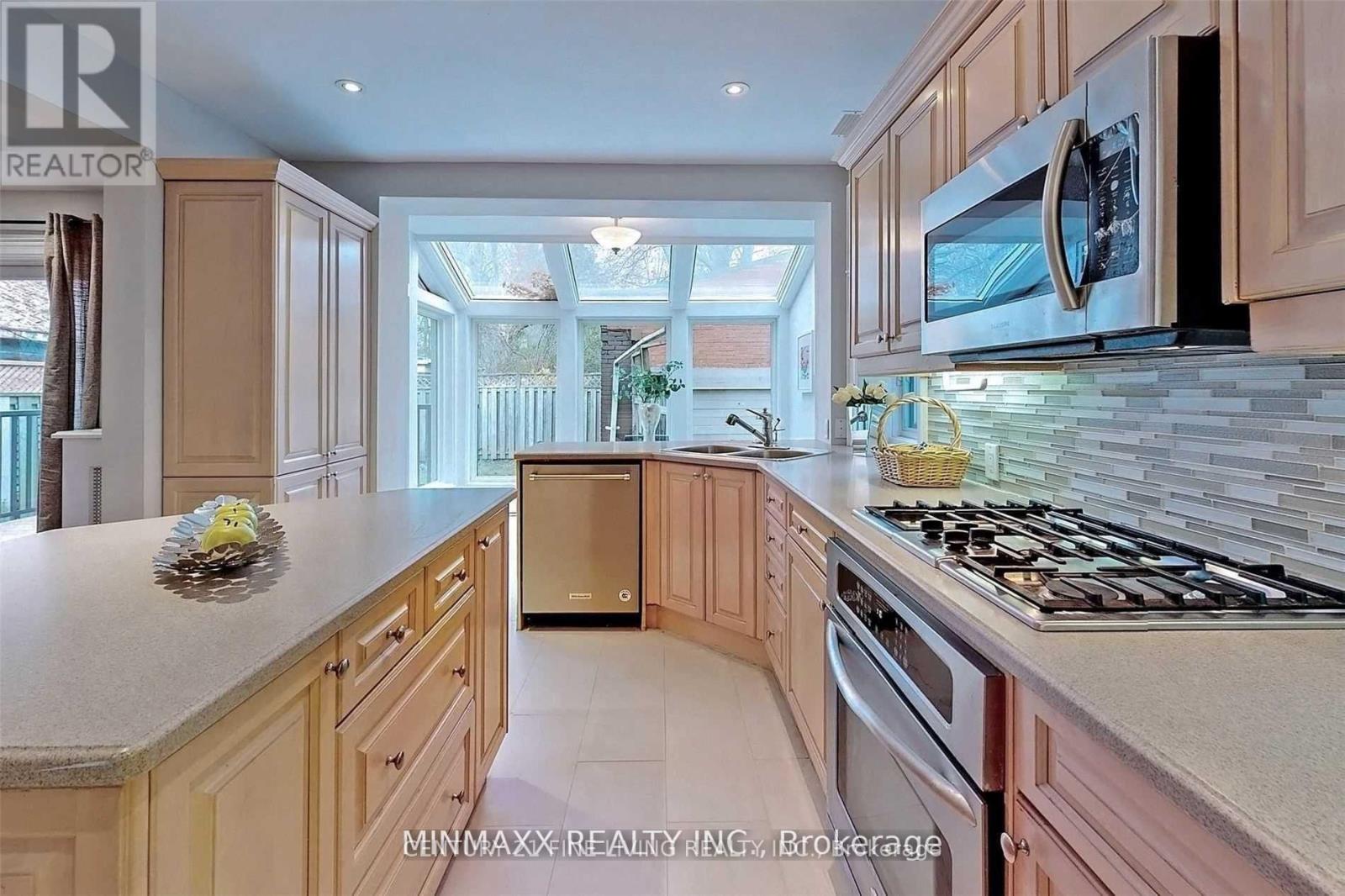 74 Dale Avenue, Toronto, Ontario  M4W 1K9 - Photo 15 - C13734216