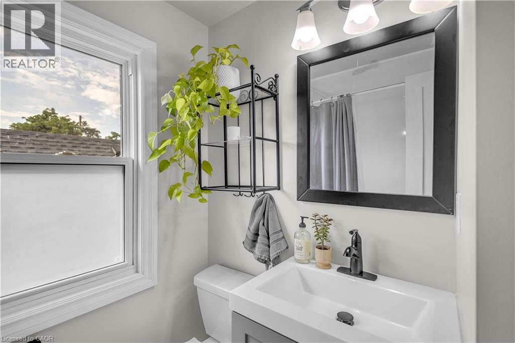 16 Wexford Avenue N, Hamilton, Ontario  L8H 4M1 - Photo 17 - 40859602