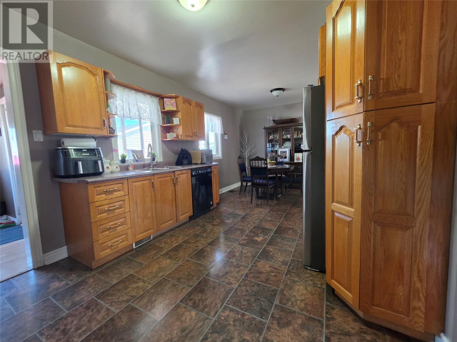109 Marconi Avenue, Labrador City — photo 9
