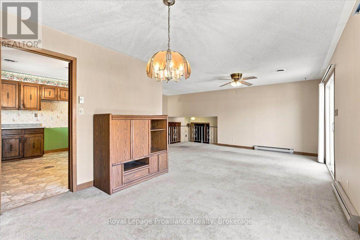 28 Kensington Crescent, Belleville, Ontario  K8P 4T3 - Photo 15 - X13758386