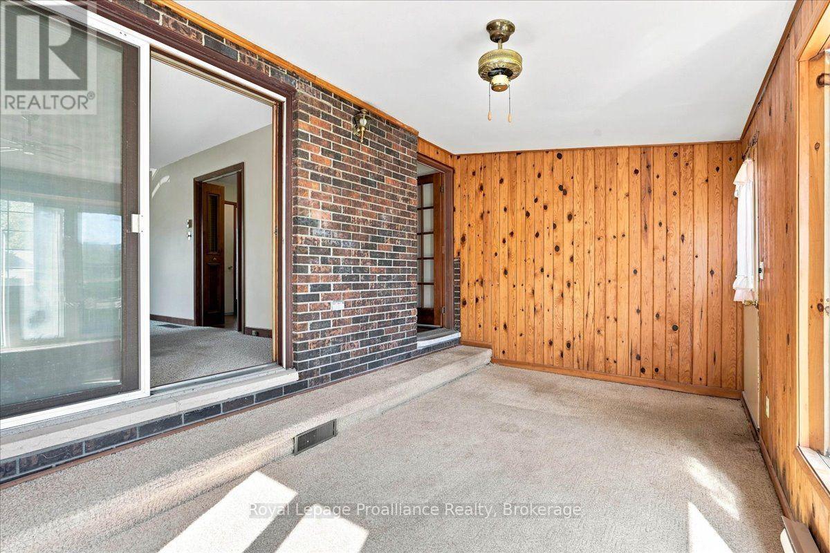 28 Kensington Crescent, Belleville, Ontario  K8P 4T3 - Photo 9 - X13758386