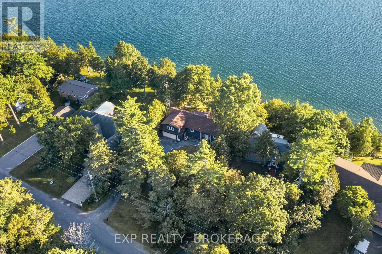182 NICHOLSON POINT ROAD, Loyalist, Ontario