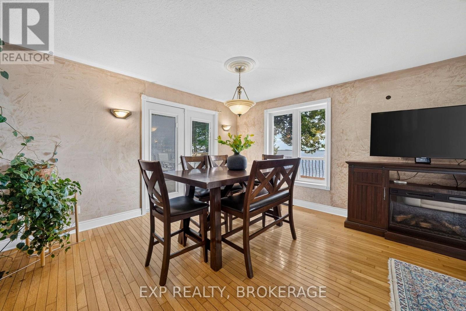 182 Nicholson Point Road, Loyalist, Ontario  K0H 1G0 - Photo 11 - X13758362
