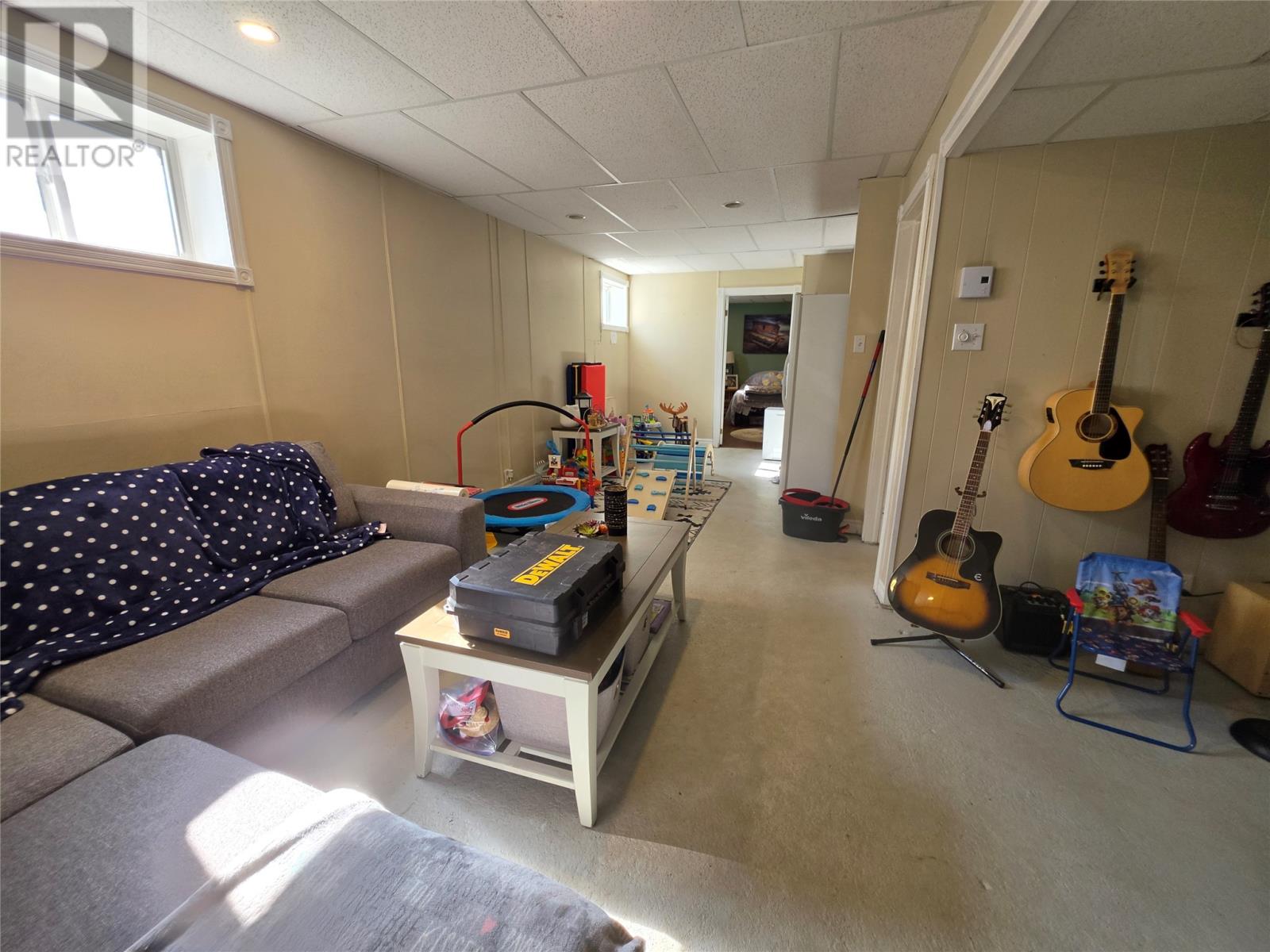 13 Gilbert Street, Wabush — photo 16