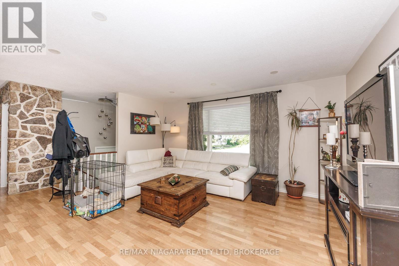 88 Pleasant Avenue N, Fort Erie, Ontario  L0S 1N0 - Photo 8 - X13758384