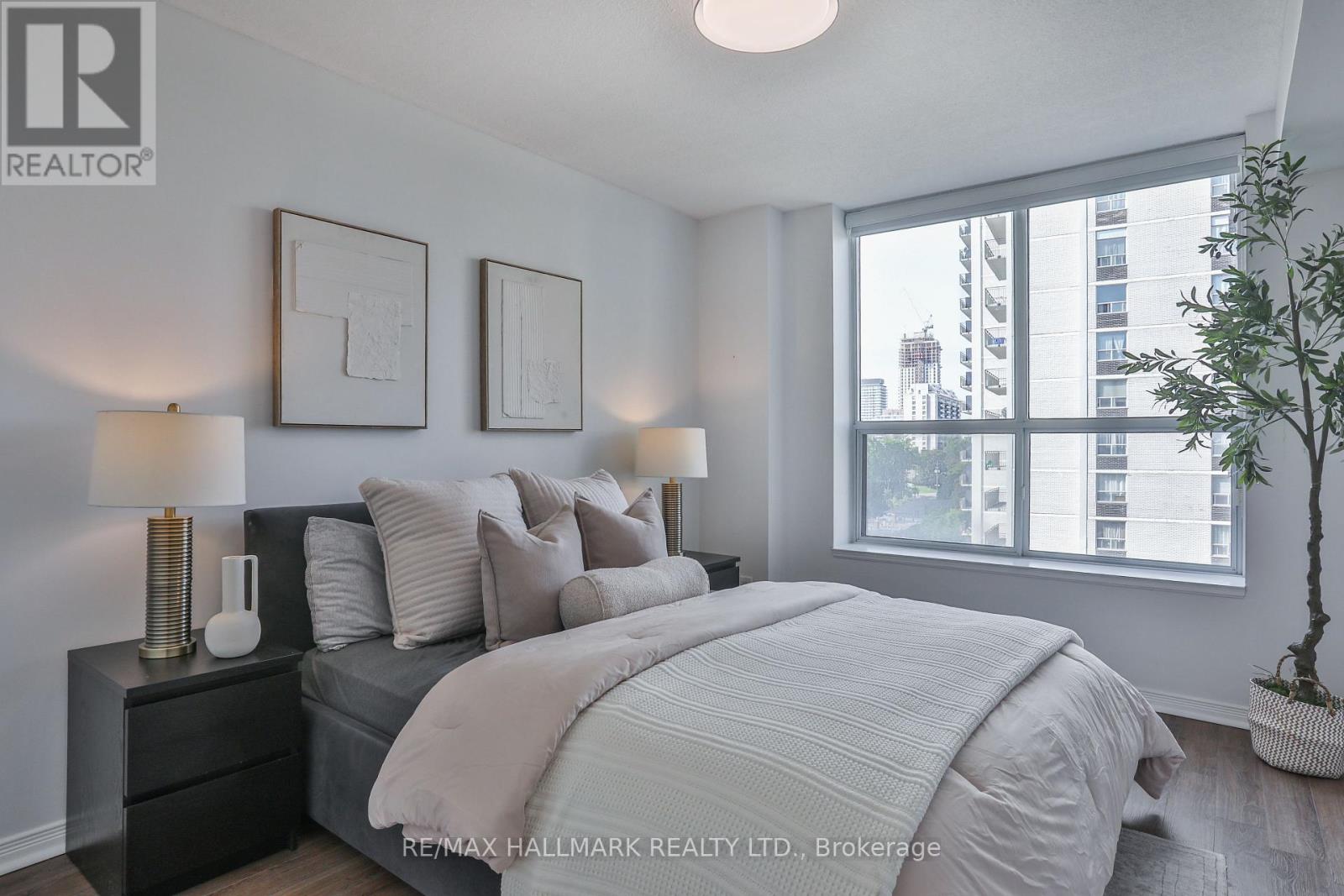 716 - 245 Davisville Avenue, Toronto, Ontario  M4S 3H4 - Photo 13 - C13758352