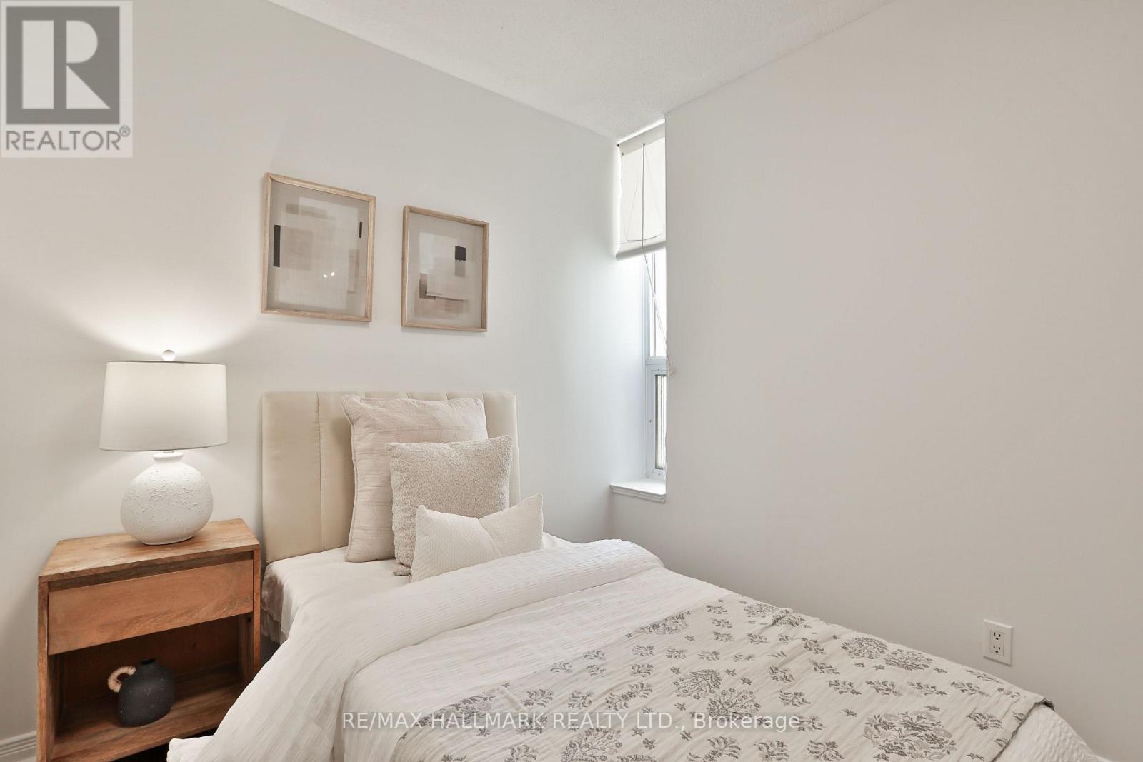 716 - 245 Davisville Avenue, Toronto, Ontario  M4S 3H4 - Photo 18 - C13758352