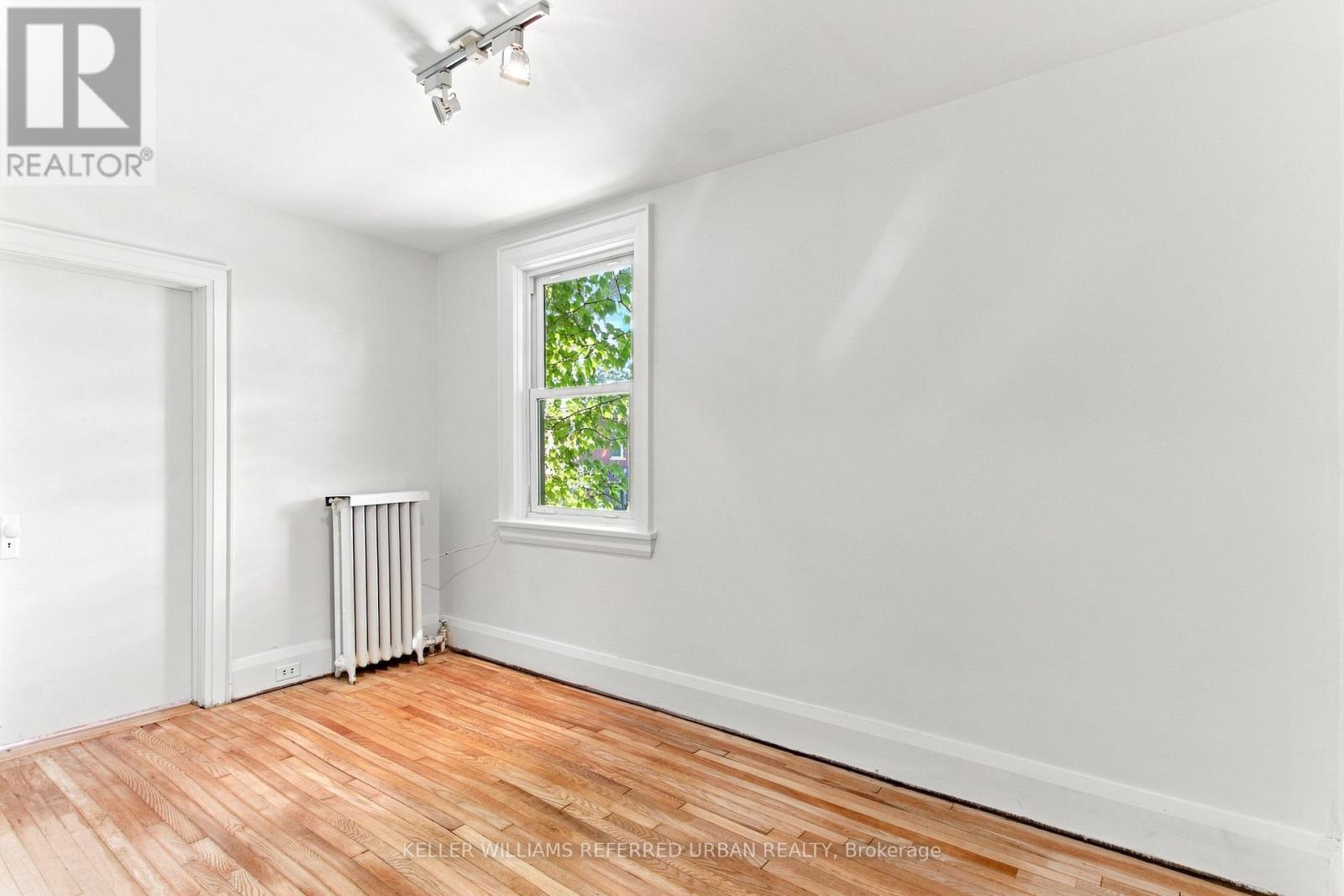 310 Vaughan Road, Toronto, Ontario  M6C 2N6 - Photo 11 - C13758356