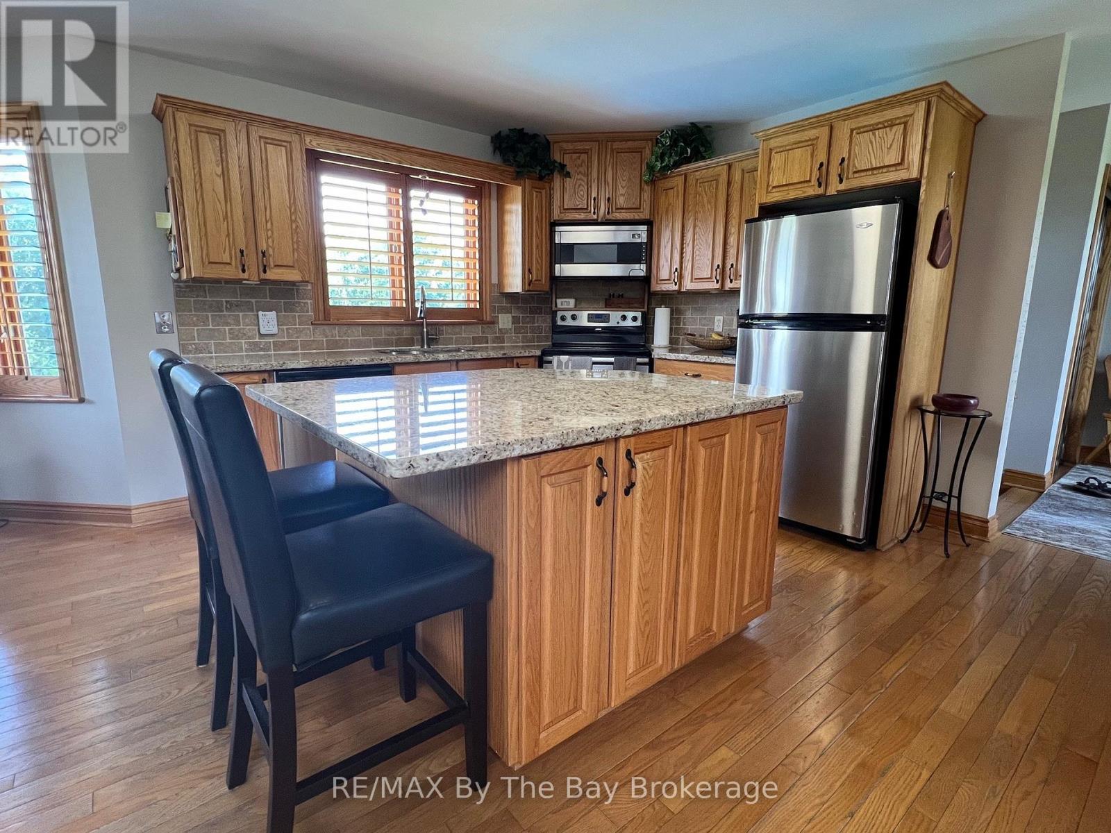 2332 Centre Line, Clearview, Ontario  L0M 1G0 - Photo 19 - S12514934