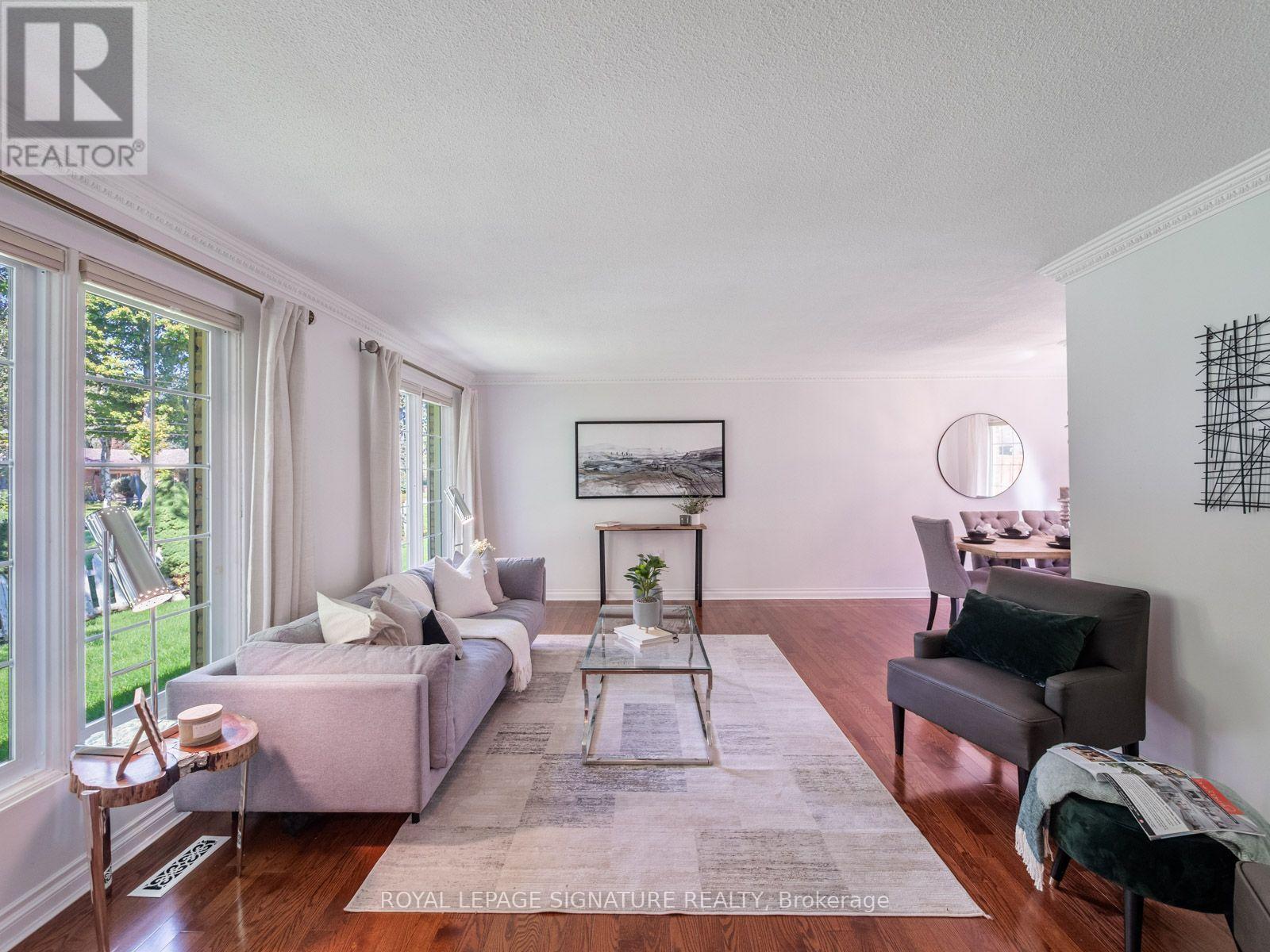 1 Rolling Meadows, Toronto, Ontario  M1C 1X8 - Photo 12 - E13758354