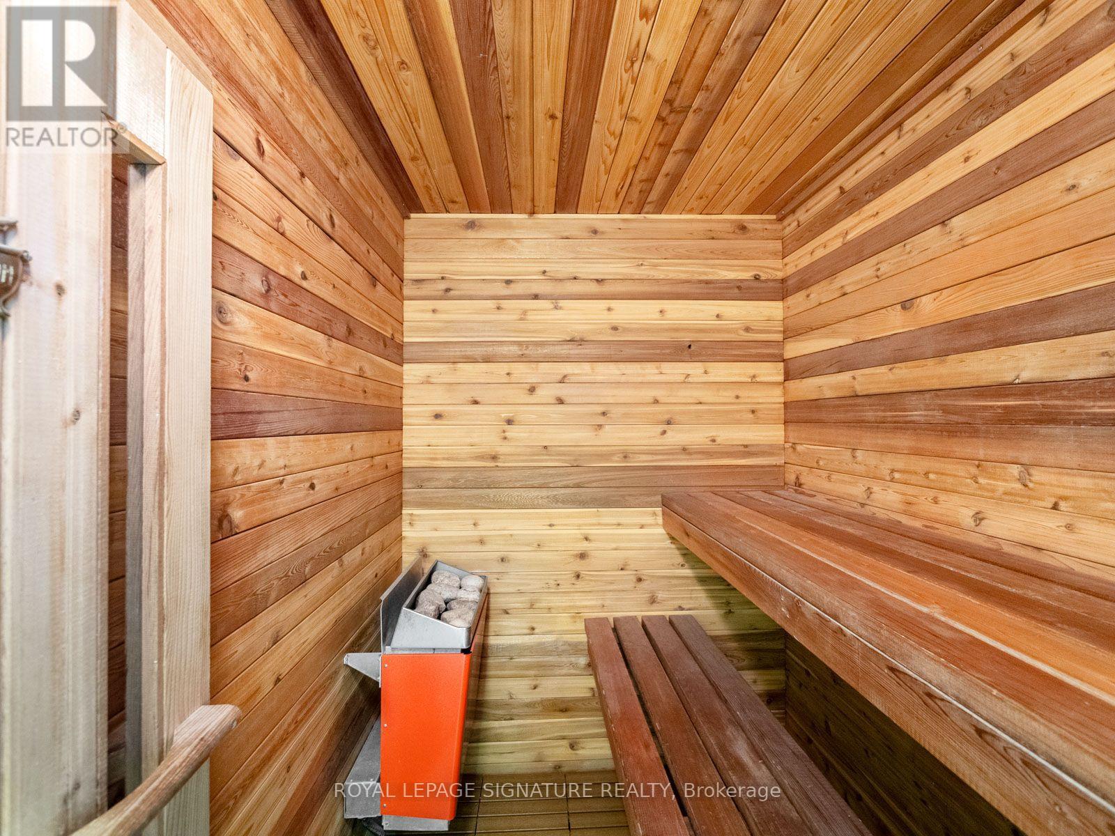 1 Rolling Meadows, Toronto, Ontario  M1C 1X8 - Photo 40 - E13758354