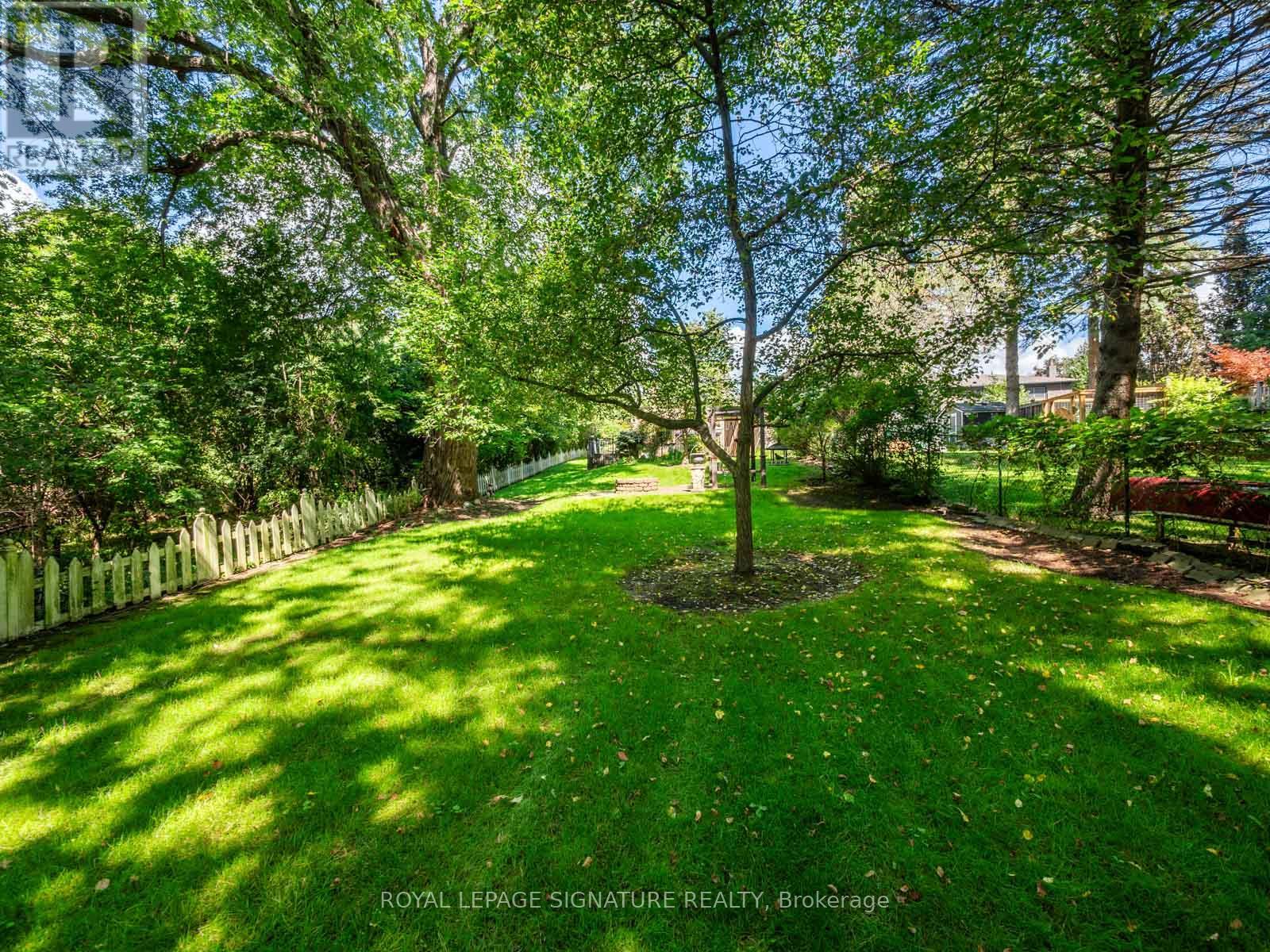 1 Rolling Meadows, Toronto, Ontario  M1C 1X8 - Photo 44 - E13758354