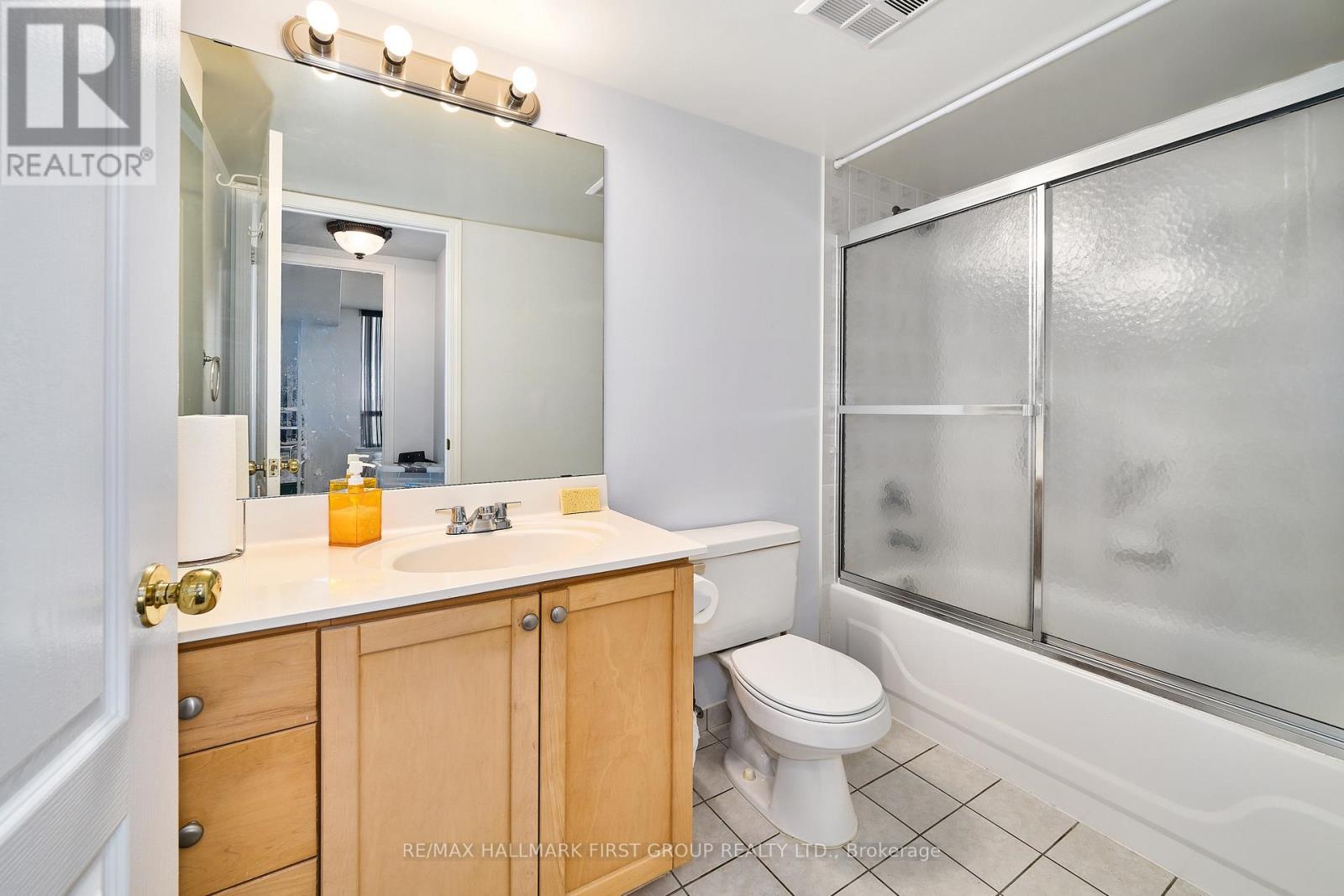 1116 - 1000 The Esplanade Road N, Pickering, Ontario  L1V 6V4 - Photo 14 - E13758372