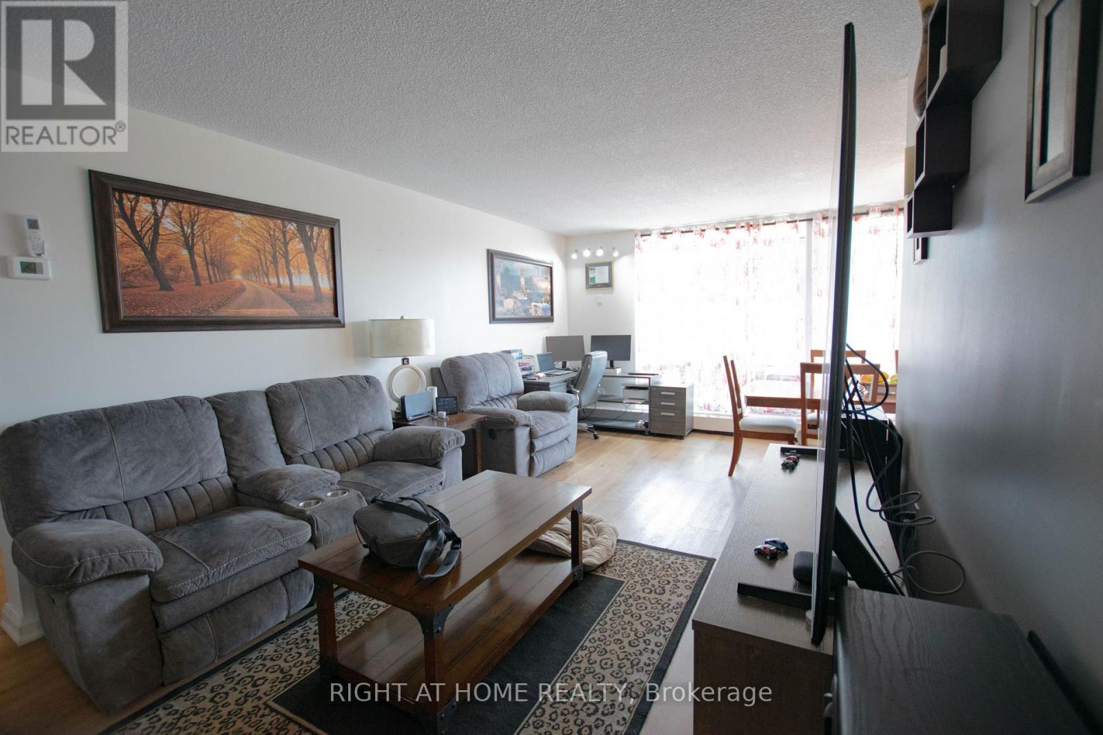 107 - 1210 Radom Street, Pickering, Ontario  L1W 2X3 - Photo 3 - E13758390