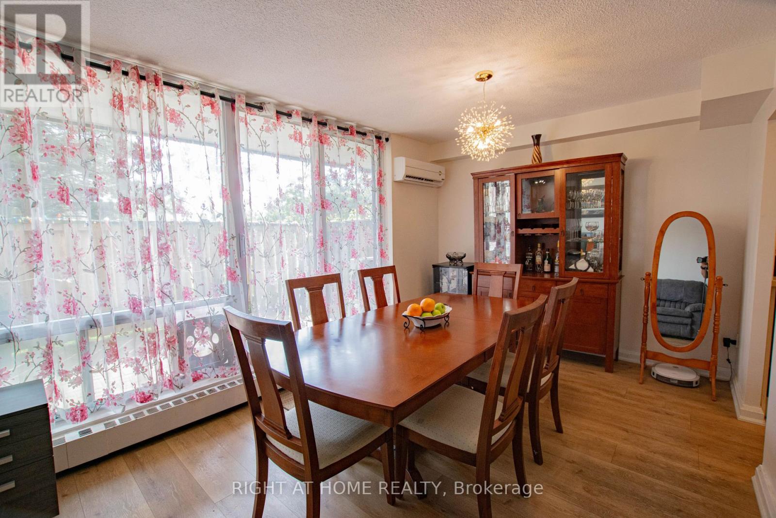 107 - 1210 Radom Street, Pickering, Ontario  L1W 2X3 - Photo 6 - E13758390