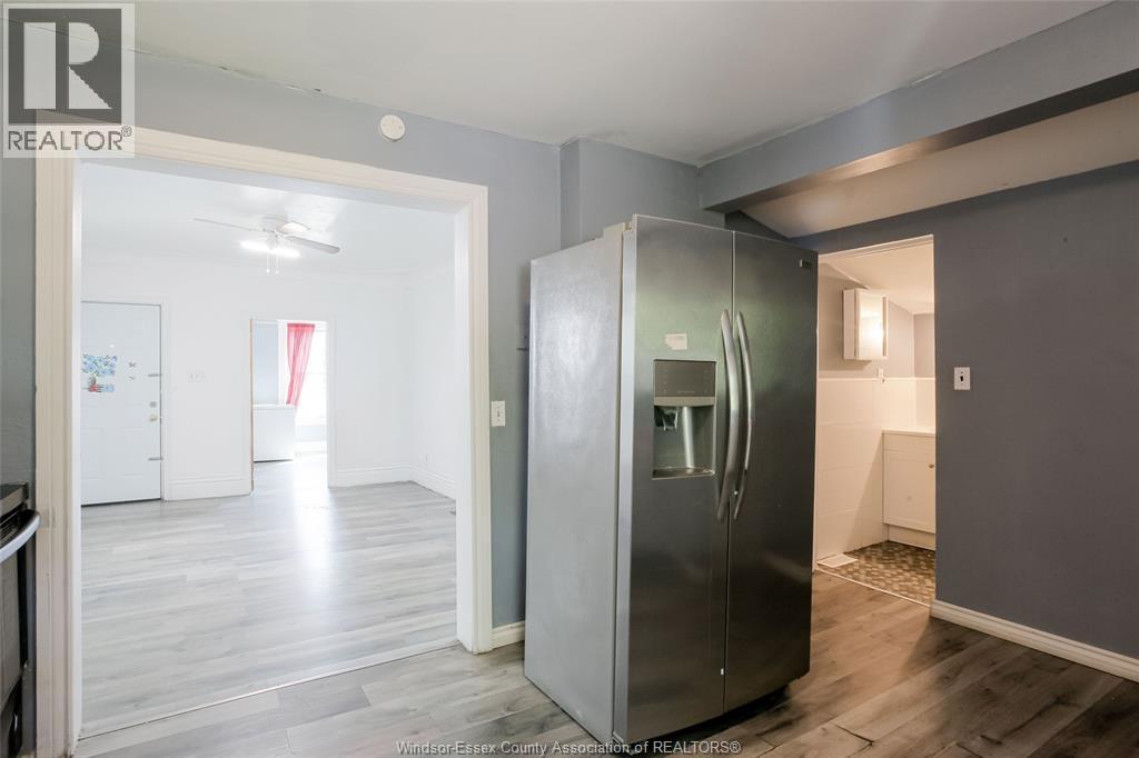 355 Bridge, Windsor, Ontario  N9B 2M3 - Photo 13 - 26021927