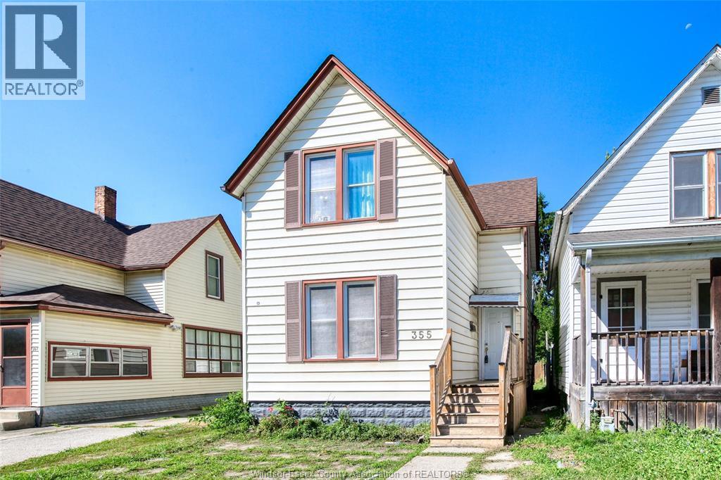 355 Bridge, Windsor, Ontario  N9B 2M3 - Photo 2 - 26021927
