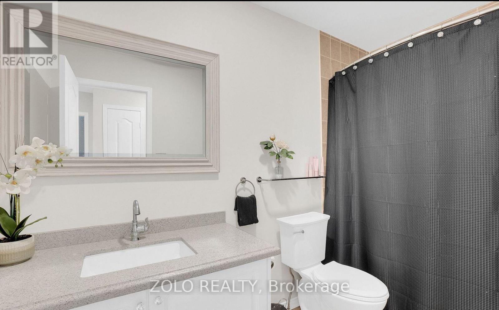 33 Walkview Crescent, Richmond Hill, Ontario  L4E 4H5 - Photo 16 - N13758348