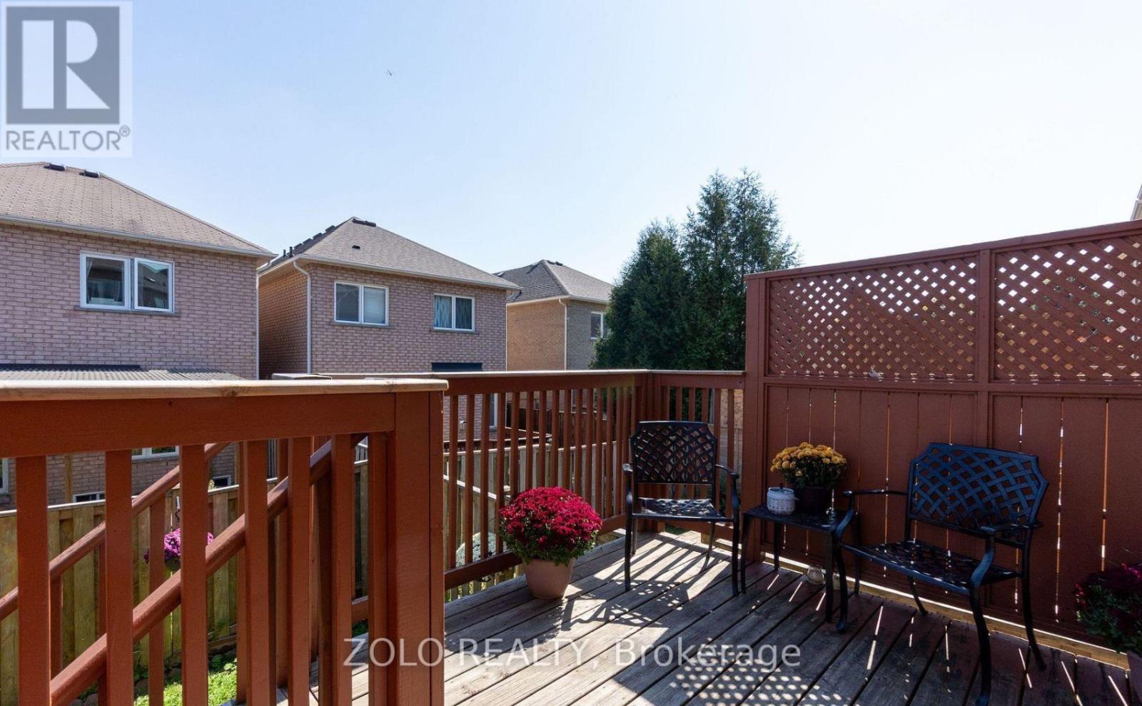 33 Walkview Crescent, Richmond Hill, Ontario  L4E 4H5 - Photo 18 - N13758348
