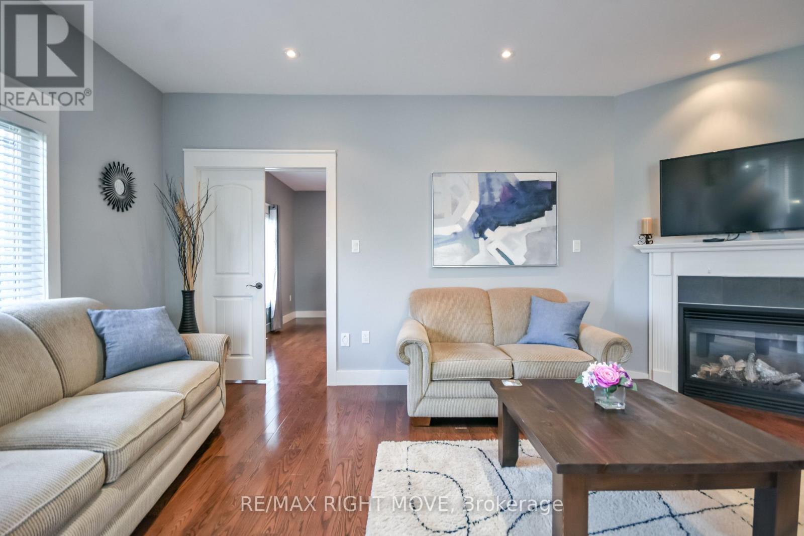 3938 Wood Avenue, Severn (West Shore), Ontario  L3V 0Y9 - Photo 18 - S13758358