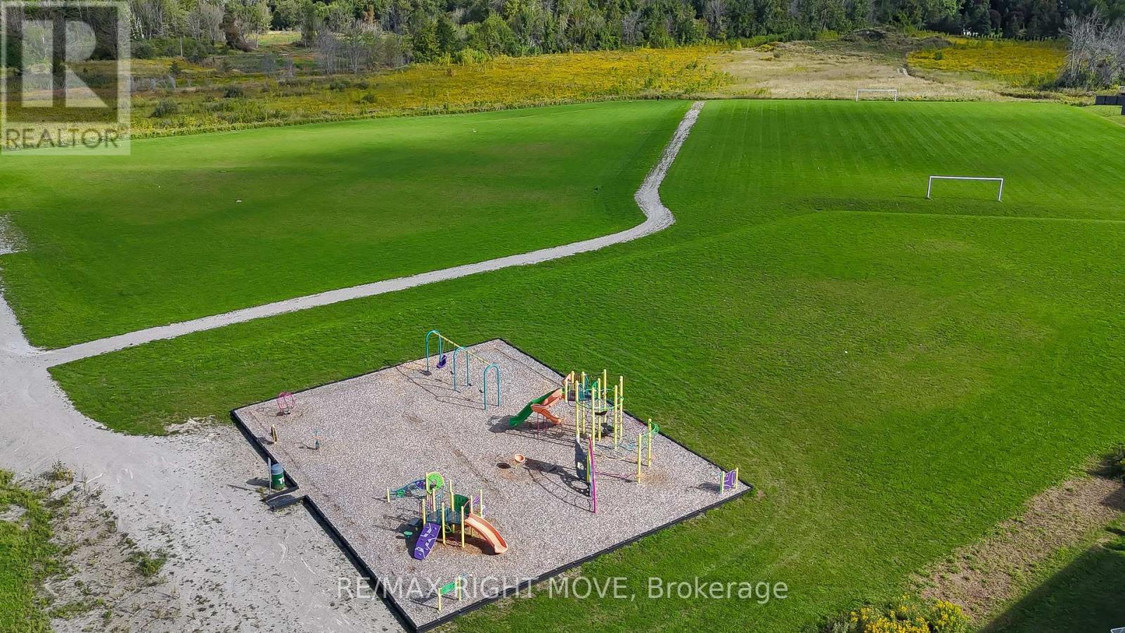 3938 Wood Avenue, Severn (West Shore), Ontario  L3V 0Y9 - Photo 47 - S13758358