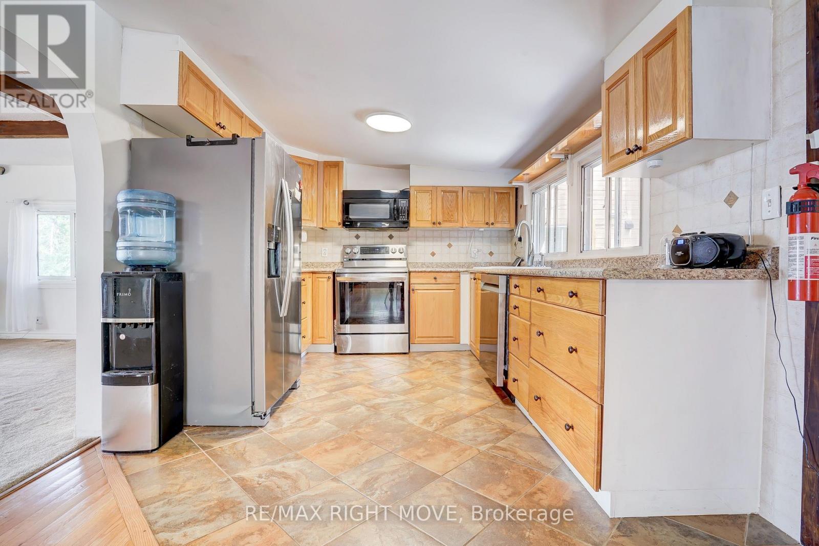 4304 Hopkins Bay Road, Ramara, Ontario  L3V 0N6 - Photo 5 - S13758364