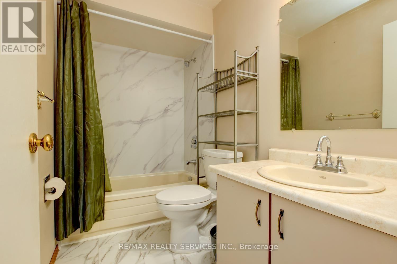 41 Greenleaf Crescent, Brampton, Ontario  L6X 2V5 - Photo 20 - W13758378
