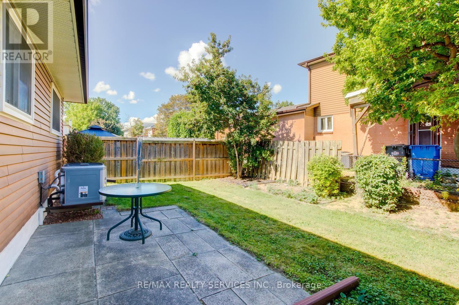 41 Greenleaf Crescent, Brampton, Ontario  L6X 2V5 - Photo 39 - W13758378