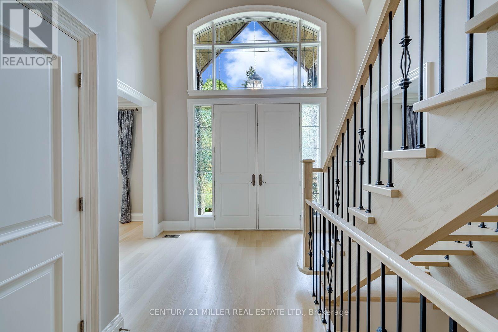 168 Walby Drive, Oakville, Ontario  L6L 4E2 - Photo 5 - W13758398