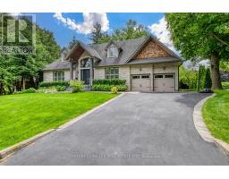 168 WALBY DRIVE, Oakville, Ontario