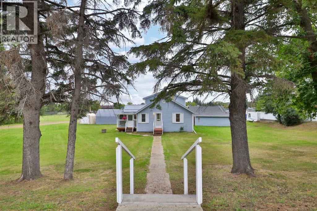 5108 51 Street, Bashaw, Alberta