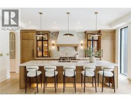 2 BRIDLEWOOD Crescent, Kitchener, Ontario