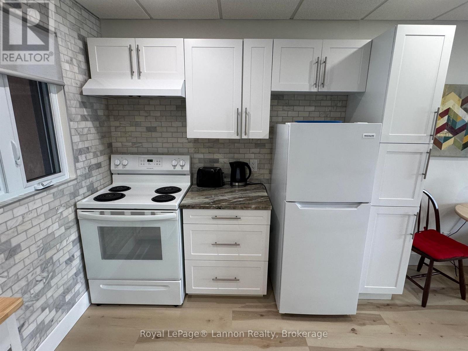 84 Machar Ave, Thunder Bay, Ontario  P7B 2Y6 - Photo 17 - X13251310