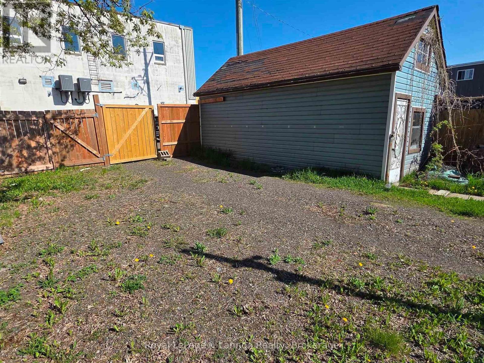84 Machar Ave, Thunder Bay, Ontario  P7B 2Y6 - Photo 33 - X13251310