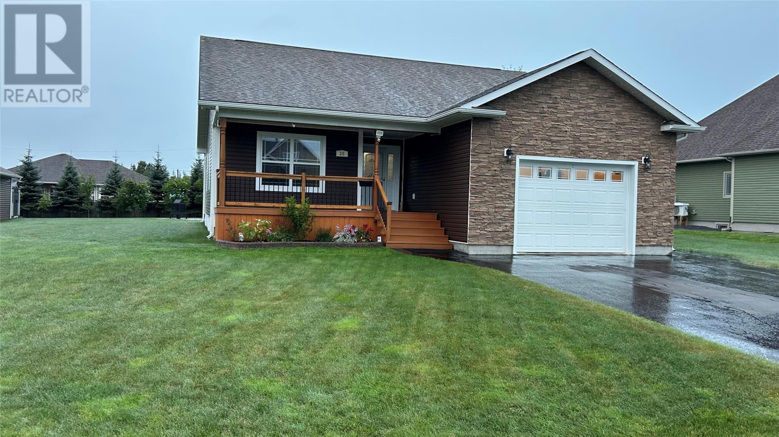 35 Orchard Lane, Kippens — photo 3