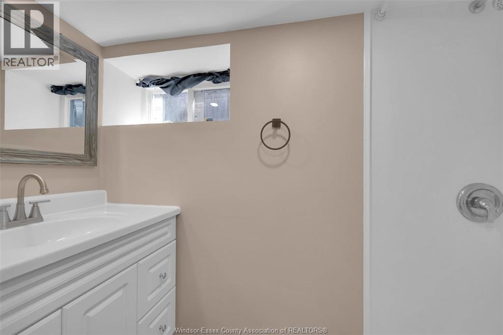 48 Brock Street East, Oshawa, Ontario  L1G 1P9 - Photo 32 - 26021965