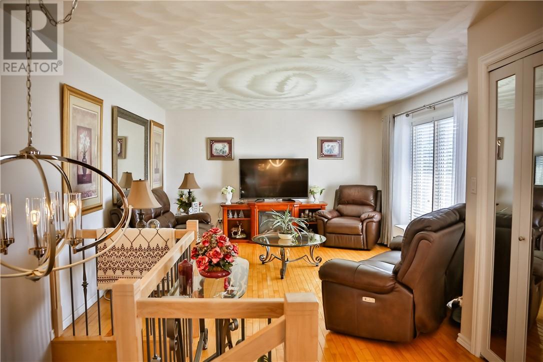 408 Omer, Chelmsford, Ontario  P0M 1L0 - Photo 10 - 2130190