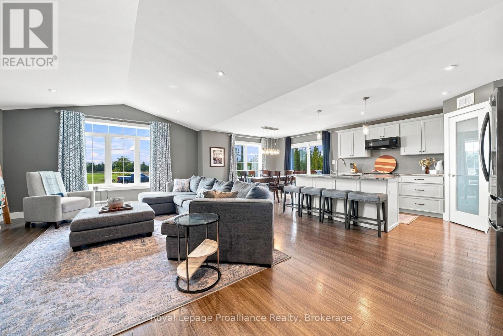 608 Mitchell Road, Belleville, Ontario  K8N 4Z6 - Photo 6 - X13758568