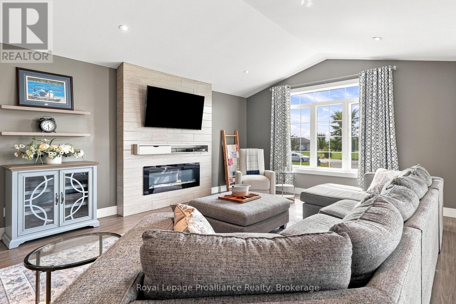 608 Mitchell Road, Belleville, Ontario  K8N 4Z6 - Photo 8 - X13758568