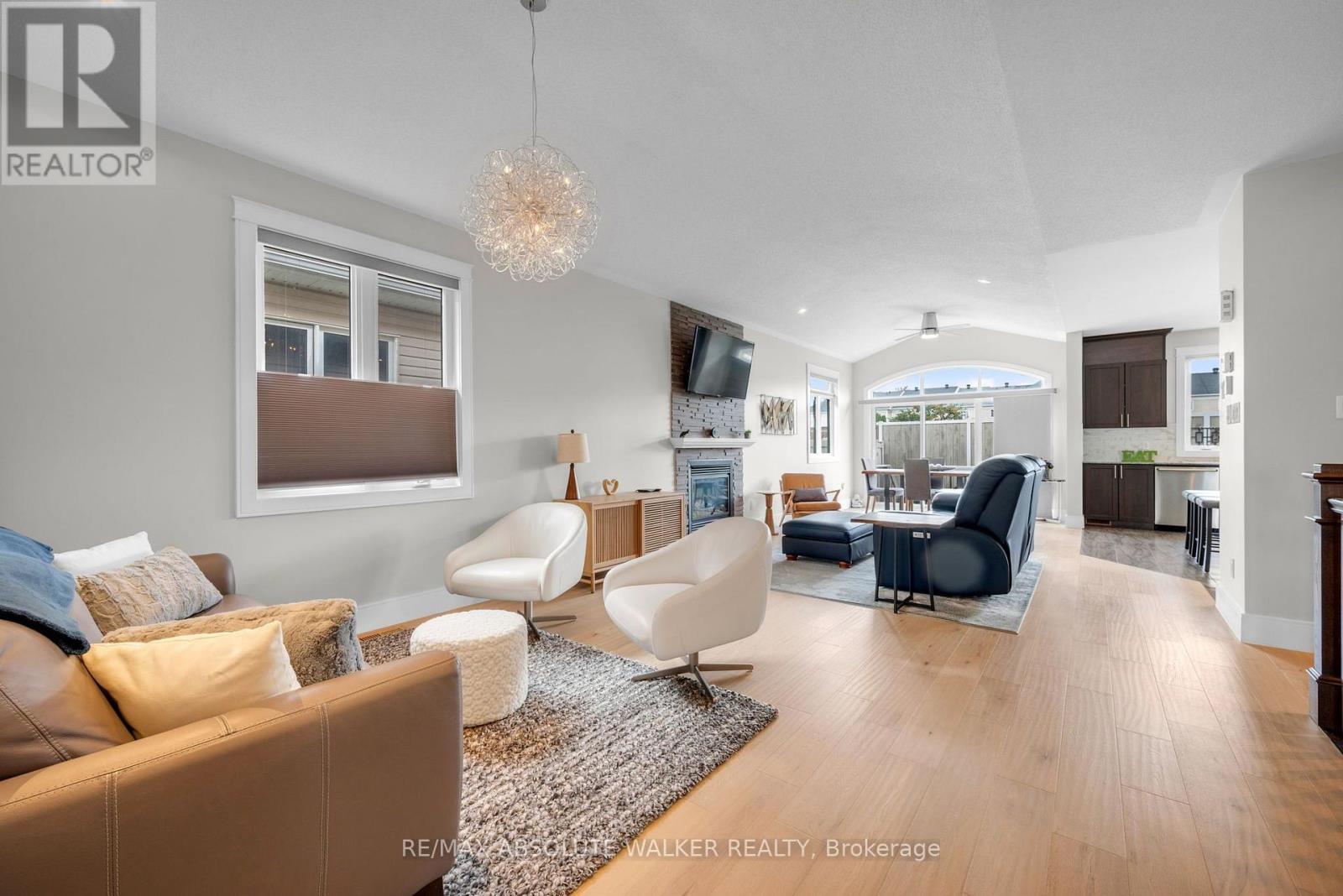 355 Nestleton Street, Ottawa, Ontario  K4A 0W2 - Photo 2 - X13758578