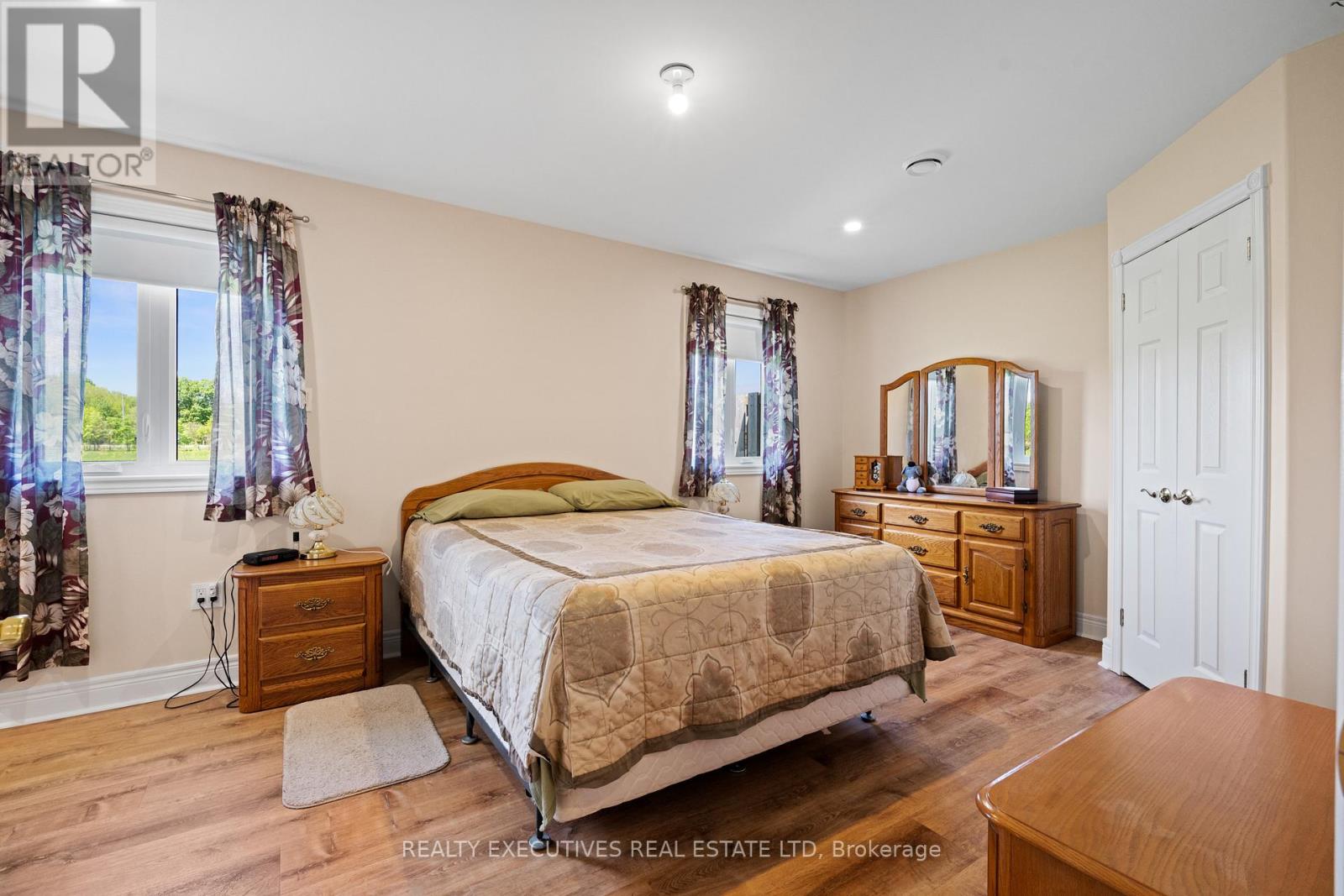 10727 West End Terrace, South Dundas, Ontario  K0E 1K0 - Photo 12 - X13758470